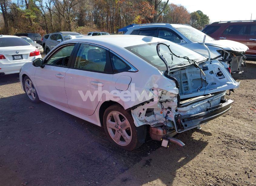 Photo 3 of 2024 Honda Civic TOURING (VIN 2HGFE1F99RH308558)