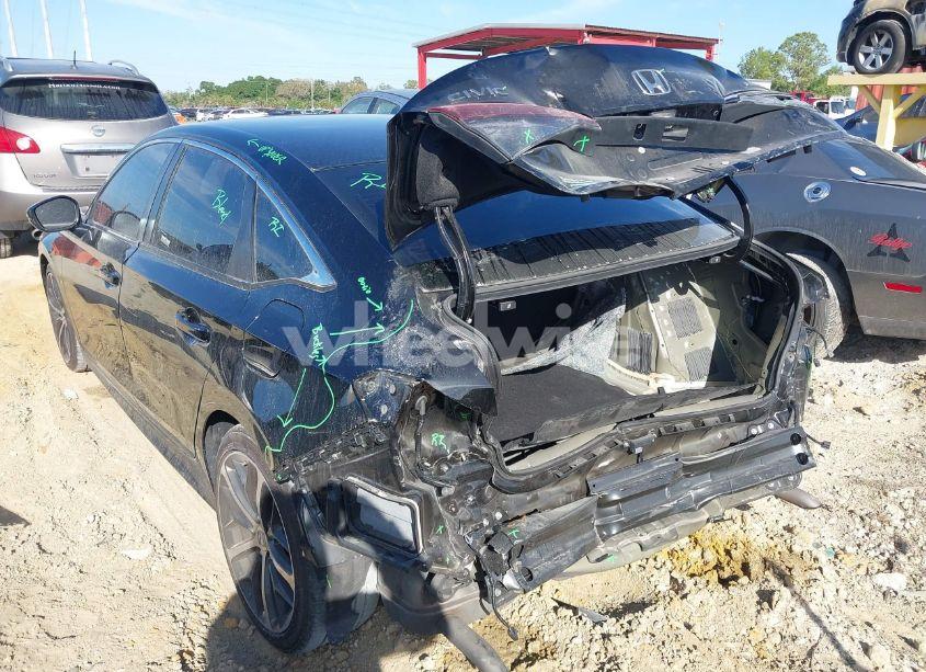 Photo 3 of 2024 Honda Civic TOURING (VIN 2HGFE1F99RH315705)