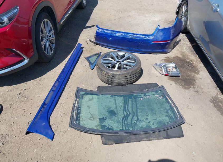 Photo 12 of 2022 Honda Civic TOURING (VIN 2HGFE1F9XNH308708)