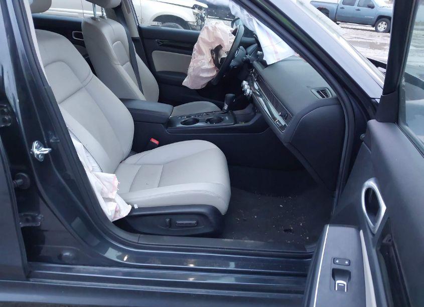 Photo 5 of 2024 Honda Civic TOURING (VIN 2HGFE1F9XRH303546)