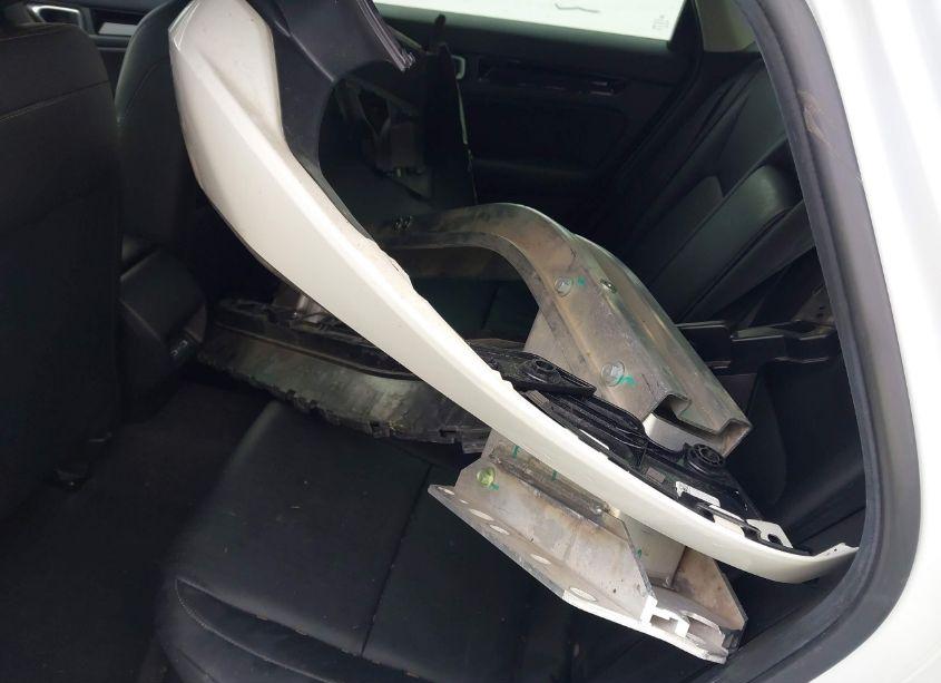 Photo 12 of 2024 Honda Civic TOURING (VIN 2HGFE1F9XRH304387)