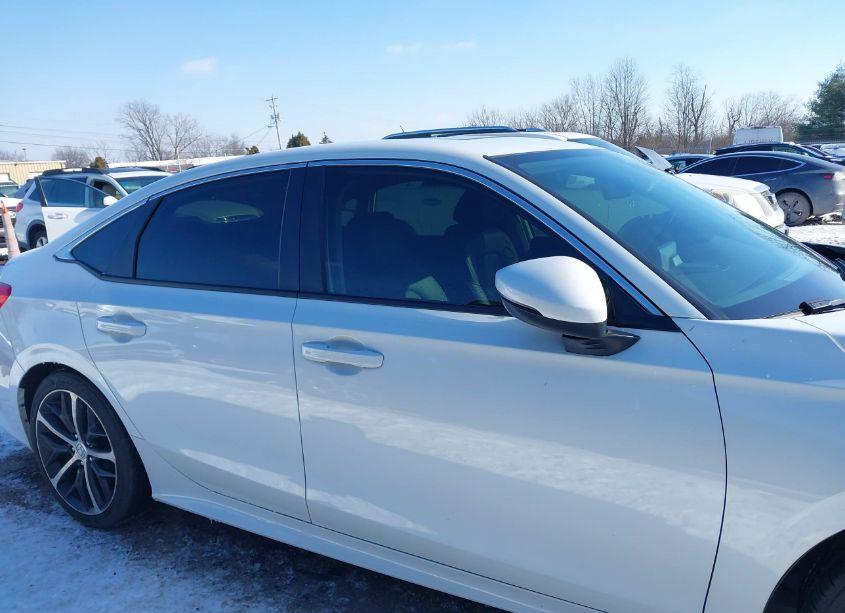 Photo 14 of 2024 Honda Civic TOURING (VIN 2HGFE1F9XRH304387)