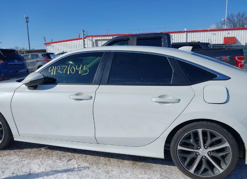 Photo 15 of 2024 Honda Civic TOURING (VIN 2HGFE1F9XRH304387)