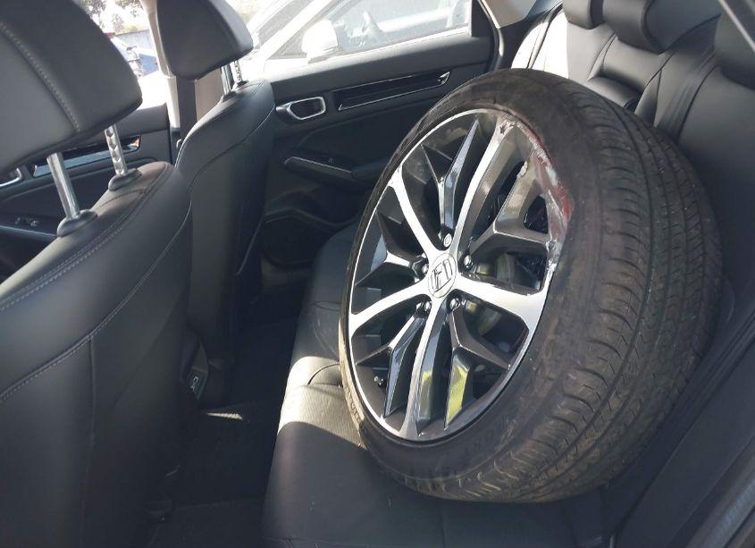 Photo 8 of 2024 Honda Civic TOURING (VIN 2HGFE1F9XRH315731)