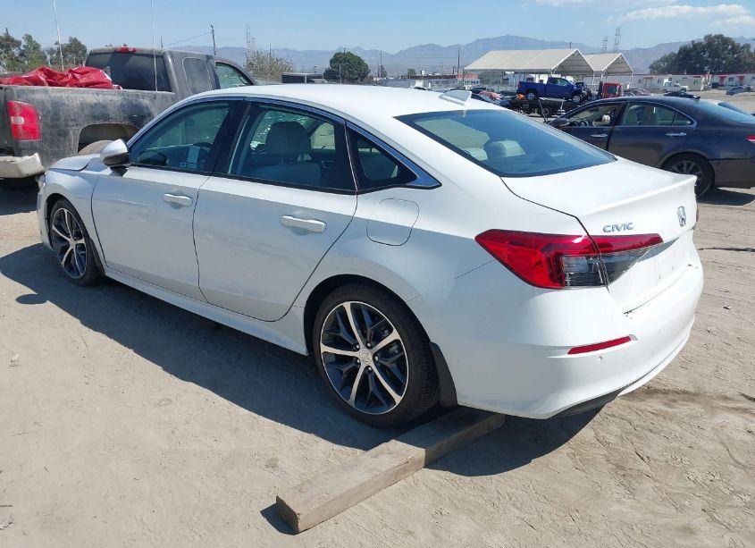 Photo 3 of 2024 Honda Civic TOURING (VIN 2HGFE1F9XRH317026)