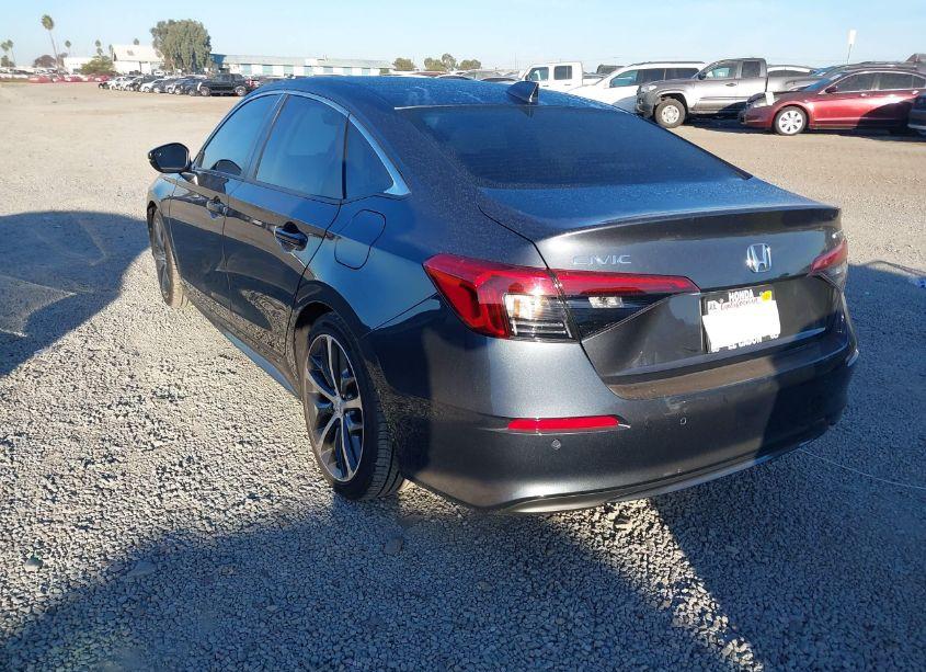 Photo 3 of 2024 Honda Civic TOURING (VIN 2HGFE1F9XRH339883)