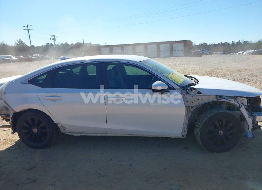 Photo 13 of 2022 Honda Civic LX (VIN 2HGFE2F20NH511258)