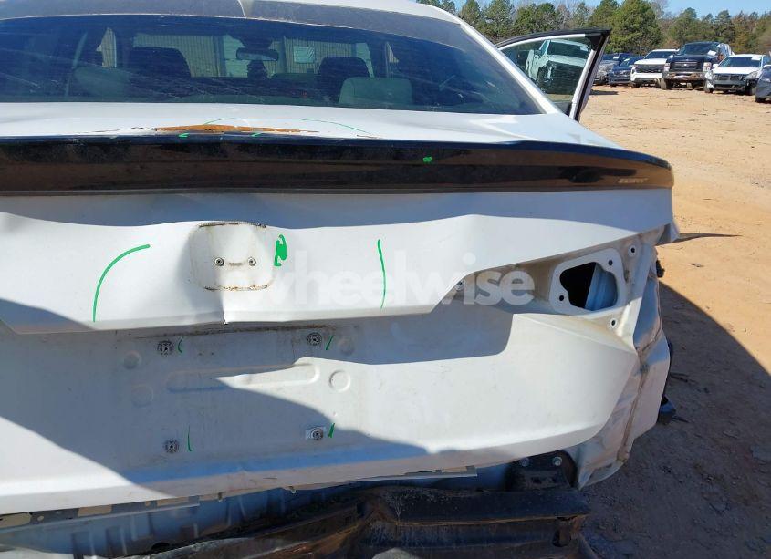 Photo 6 of 2022 Honda Civic LX (VIN 2HGFE2F20NH511258)