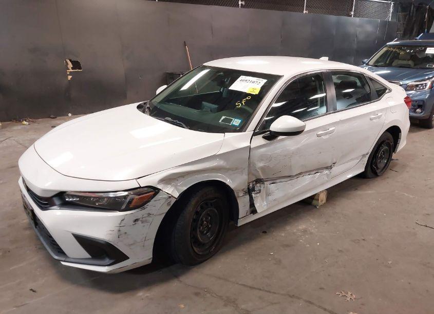 Photo 2 of 2022 Honda Civic LX (VIN 2HGFE2F20NH529470)