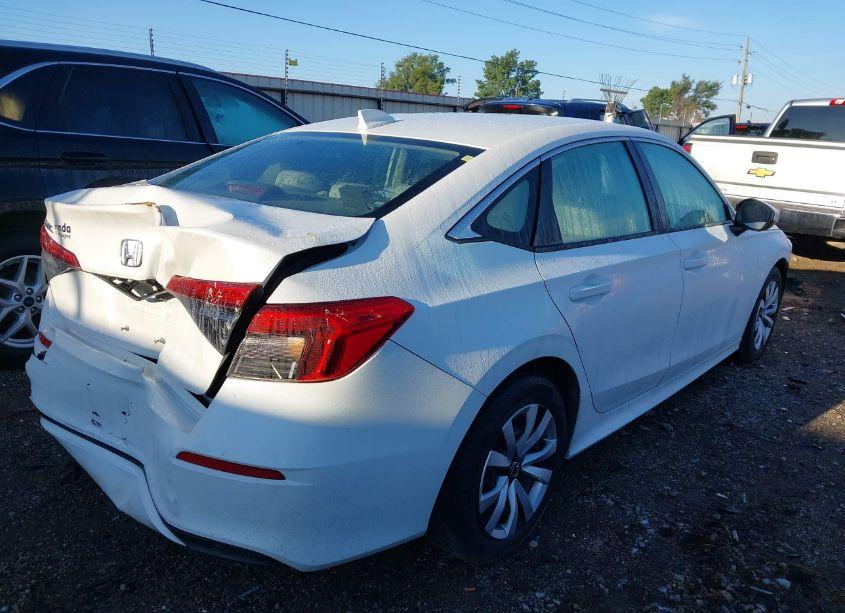 Photo 4 of 2022 Honda Civic LX (VIN 2HGFE2F20NH532756)