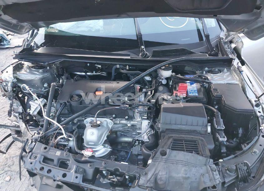 Photo 10 of 2024 Honda Civic LX (VIN 2HGFE2F20RH576553)