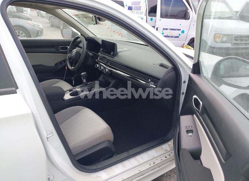 Photo 5 of 2024 Honda Civic LX (VIN 2HGFE2F20RH583728)