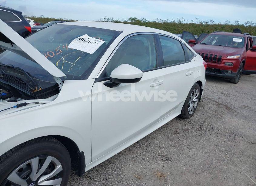 Photo 6 of 2024 Honda Civic LX (VIN 2HGFE2F20RH583728)