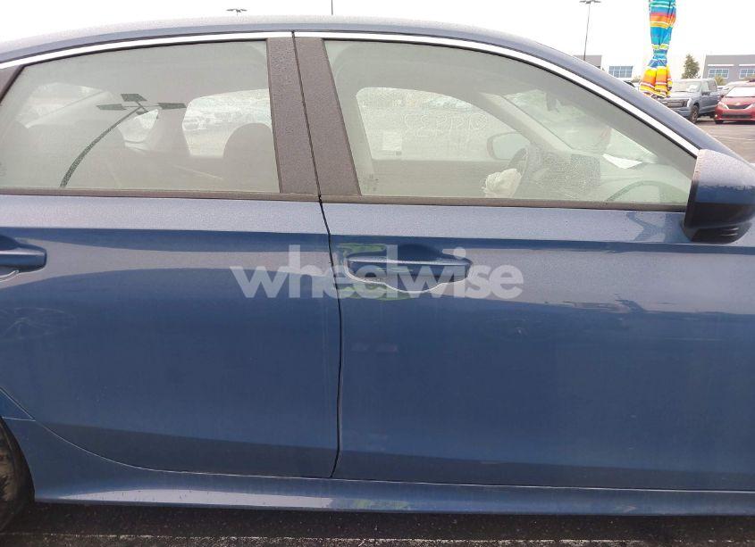 Photo 14 of 2025 Honda Civic LX (VIN 2HGFE2F20SH504984)