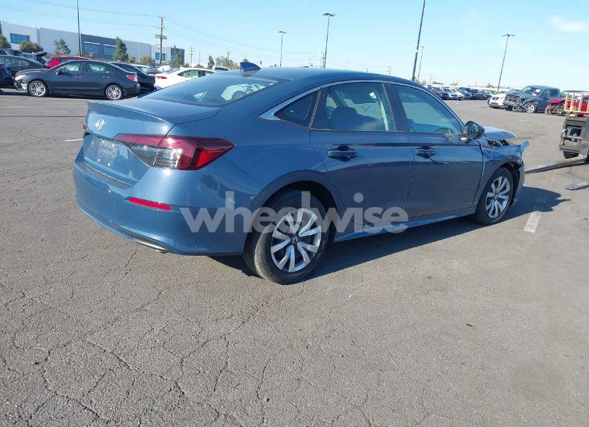 Photo 4 of 2025 Honda Civic LX (VIN 2HGFE2F20SH504984)