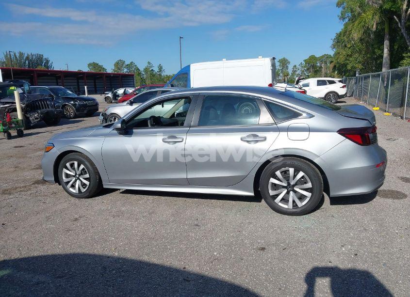 Photo 14 of 2025 Honda Civic LX (VIN 2HGFE2F20SH520456)