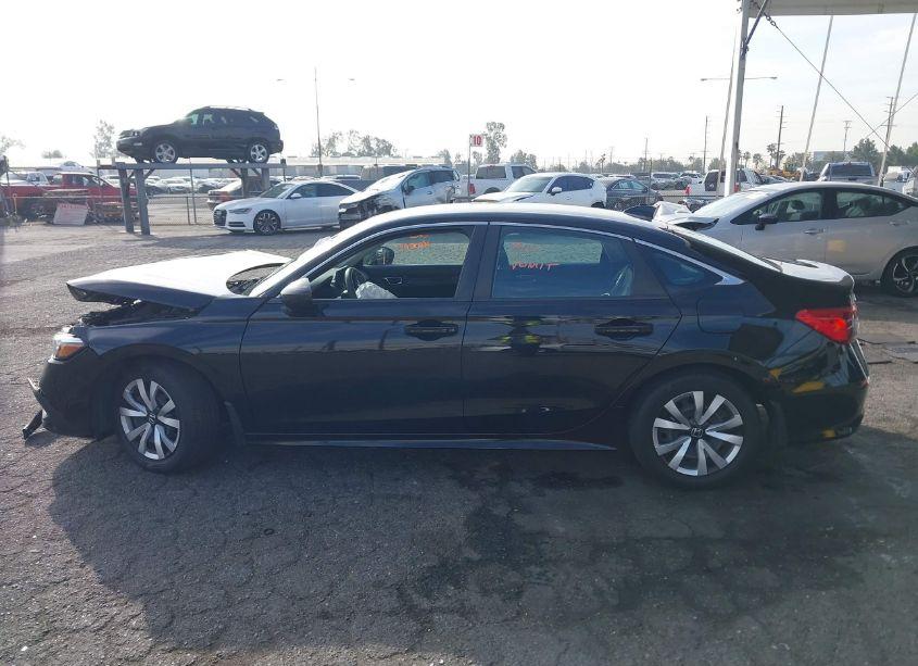 Photo 14 of 2022 Honda Civic LX (VIN 2HGFE2F21NH546620)