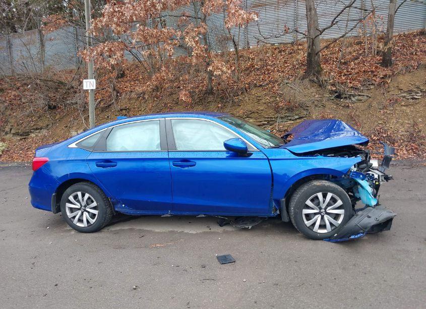 Photo 14 of 2022 Honda Civic LX (VIN 2HGFE2F21NH583635)