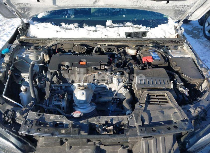 Photo 10 of 2024 Honda Civic LX (VIN 2HGFE2F21RH524378)