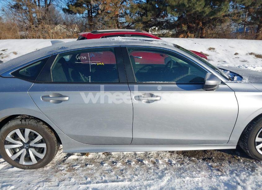 Photo 14 of 2024 Honda Civic LX (VIN 2HGFE2F21RH524378)