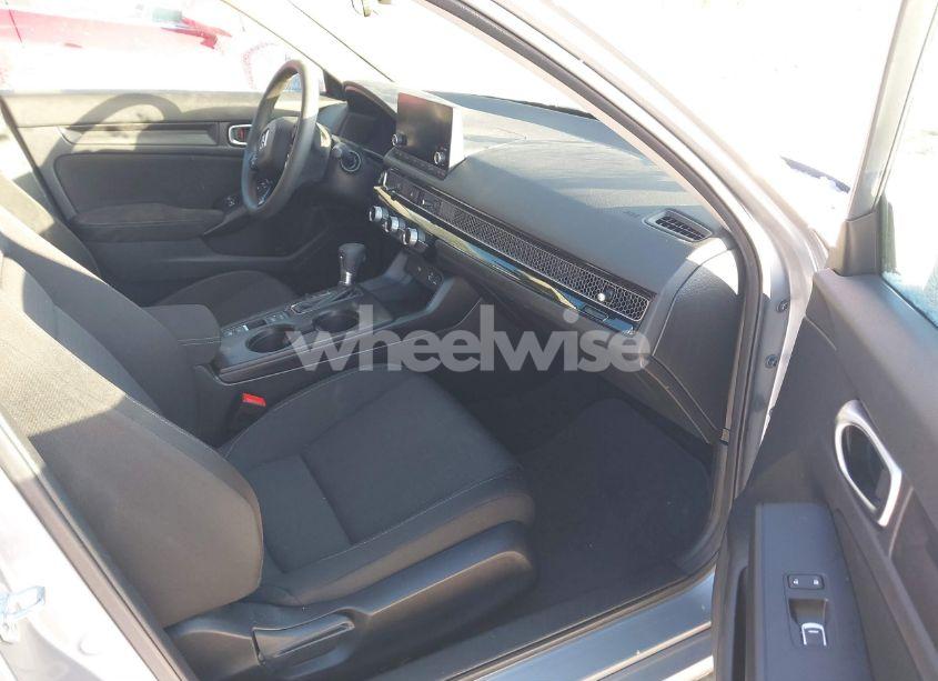 Photo 5 of 2024 Honda Civic LX (VIN 2HGFE2F21RH524378)