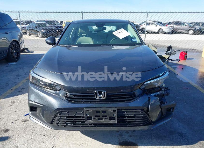 Photo 13 of 2024 Honda Civic LX (VIN 2HGFE2F21RH543528)