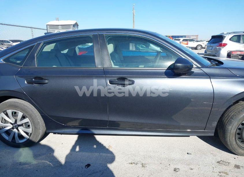 Photo 14 of 2024 Honda Civic LX (VIN 2HGFE2F21RH543528)