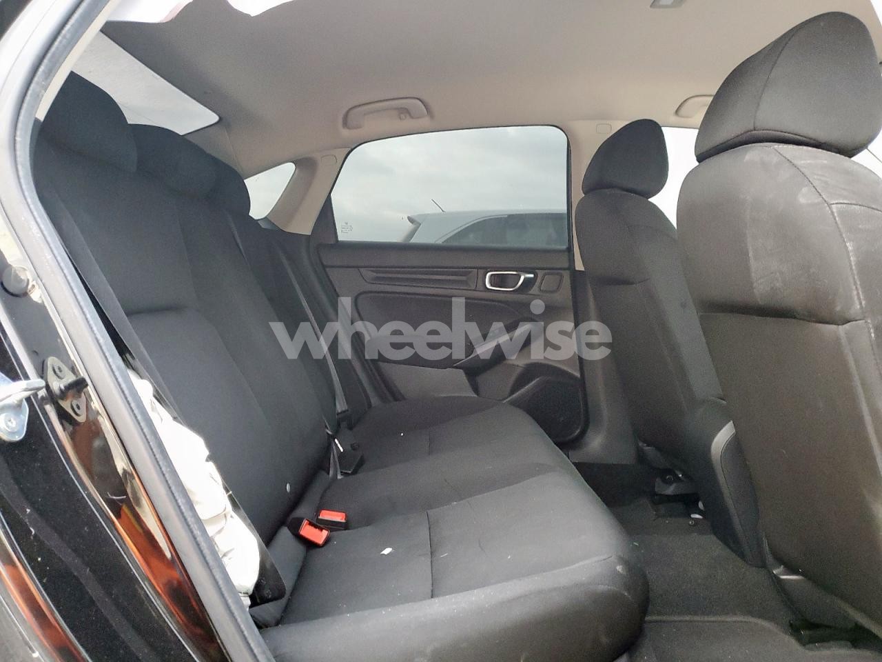 Photo 10 of 2024 HONDA CIVIC LX (VIN 2HGFE2F21RH562872)