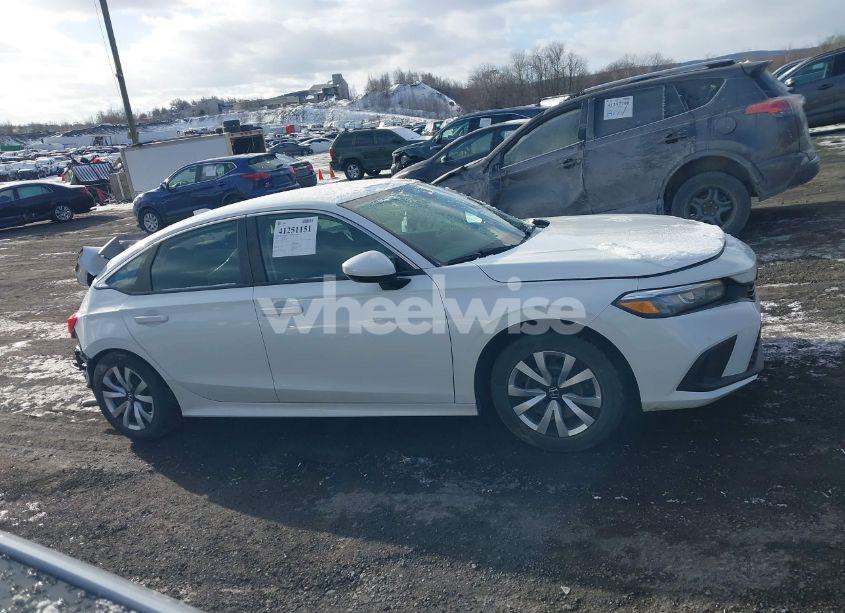 Photo 13 of 2022 Honda Civic LX (VIN 2HGFE2F22NH511729)