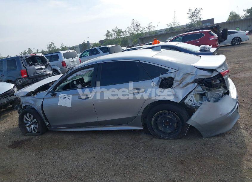 Photo 13 of 2022 Honda Civic LX (VIN 2HGFE2F22NH518129)