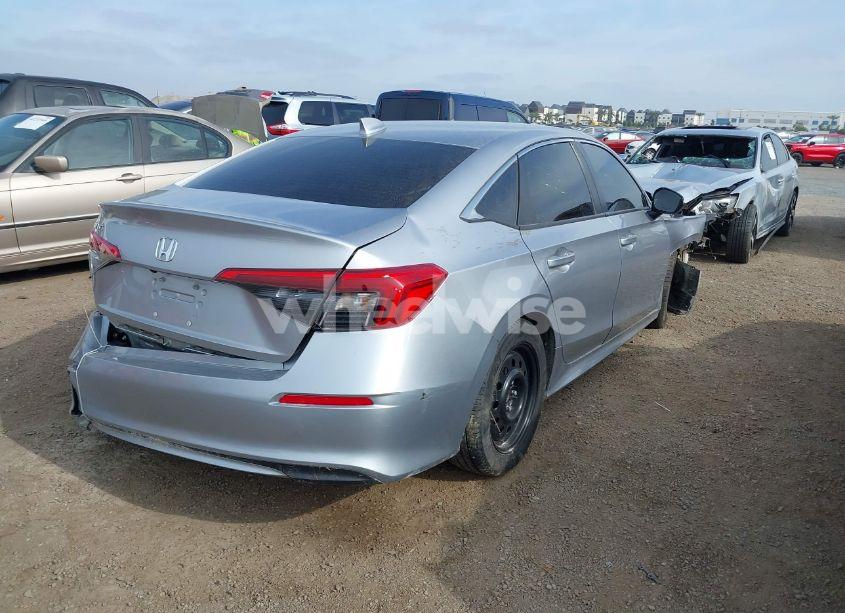 Photo 4 of 2022 Honda Civic LX (VIN 2HGFE2F22NH518129)