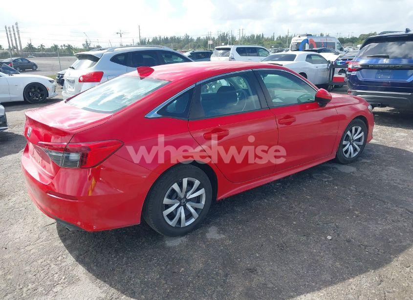 Photo 4 of 2022 Honda Civic LX (VIN 2HGFE2F22NH524514)