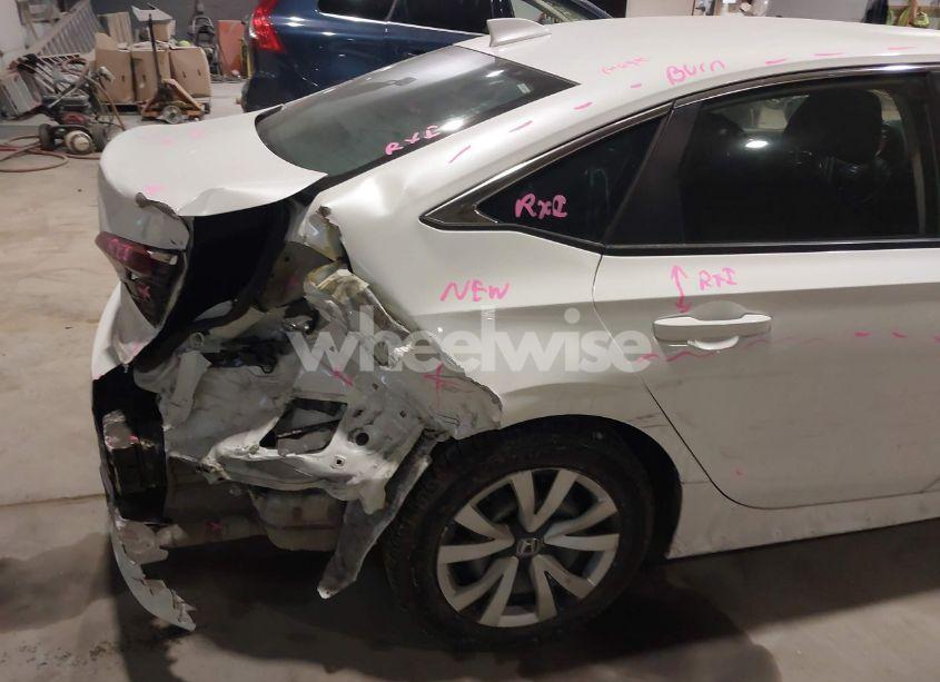 Photo 17 of 2022 Honda Civic LX (VIN 2HGFE2F22NH549199)