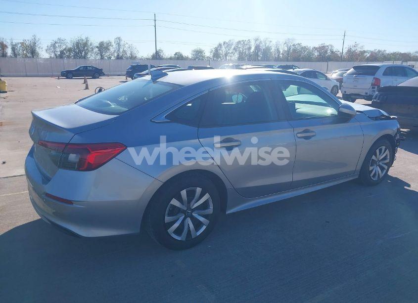 Photo 4 of 2023 Honda Civic LX (VIN 2HGFE2F22PH569312)