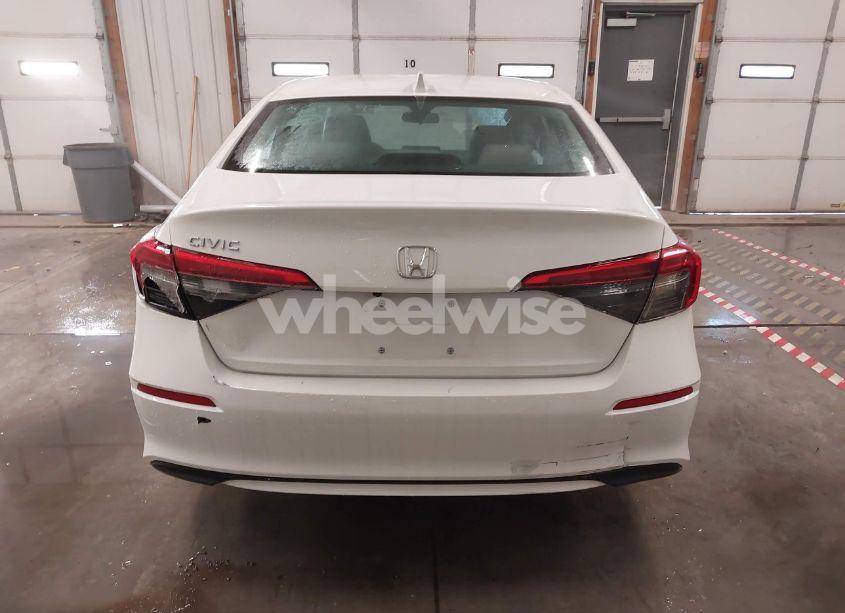 Photo 16 of 2024 Honda Civic LX (VIN 2HGFE2F22RH565392)