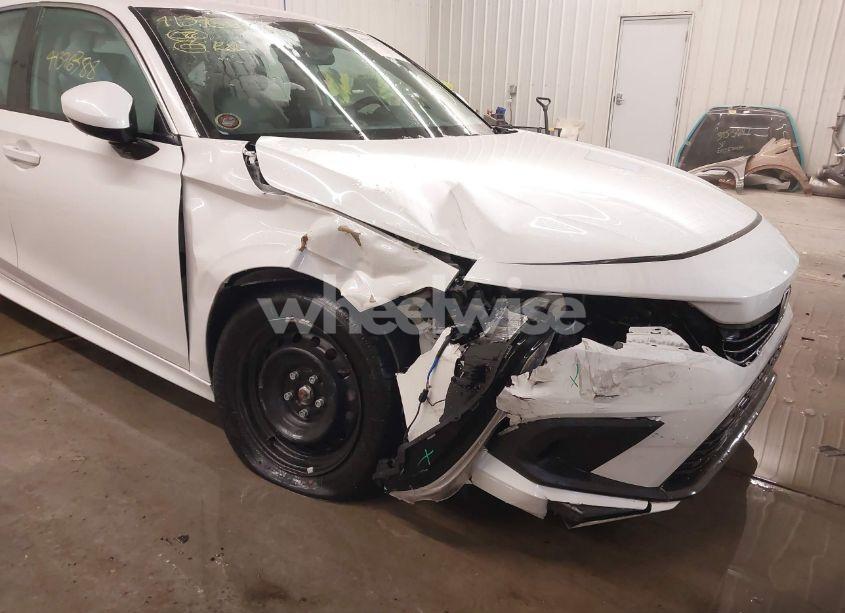 Photo 6 of 2024 Honda Civic LX (VIN 2HGFE2F22RH565392)