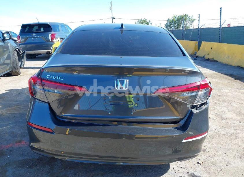 Photo 16 of 2024 Honda Civic LX (VIN 2HGFE2F22RH571967)