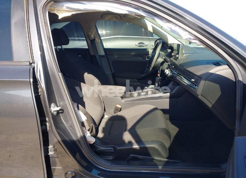 Photo 5 of 2024 Honda Civic LX (VIN 2HGFE2F22RH571967)