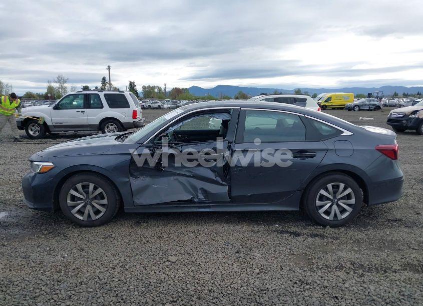 Photo 14 of 2025 Honda Civic LX (VIN 2HGFE2F22SH529563)