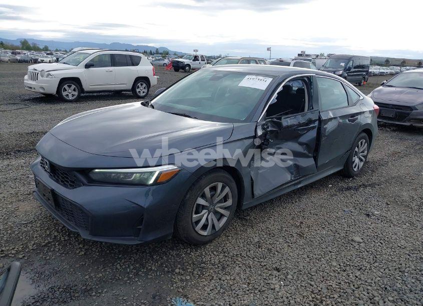 Photo 2 of 2025 Honda Civic LX (VIN 2HGFE2F22SH529563)