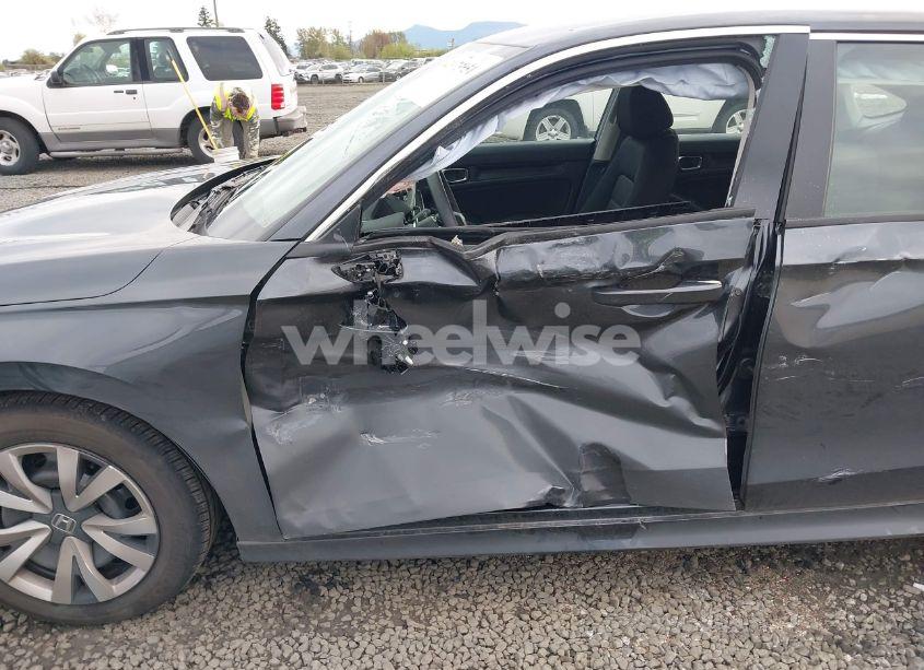 Photo 6 of 2025 Honda Civic LX (VIN 2HGFE2F22SH529563)