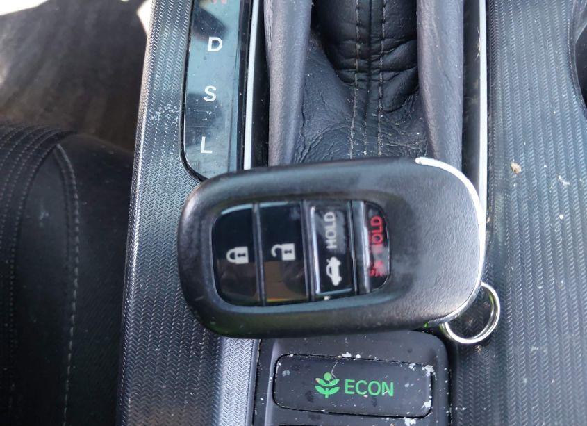 Photo 11 of 2022 Honda Civic LX (VIN 2HGFE2F23NH558445)