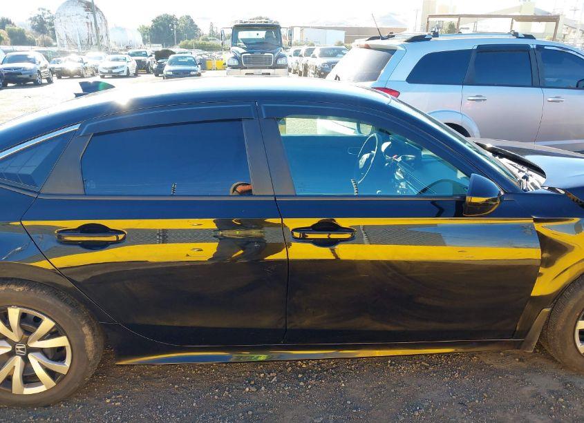 Photo 14 of 2022 Honda Civic LX (VIN 2HGFE2F23NH563340)