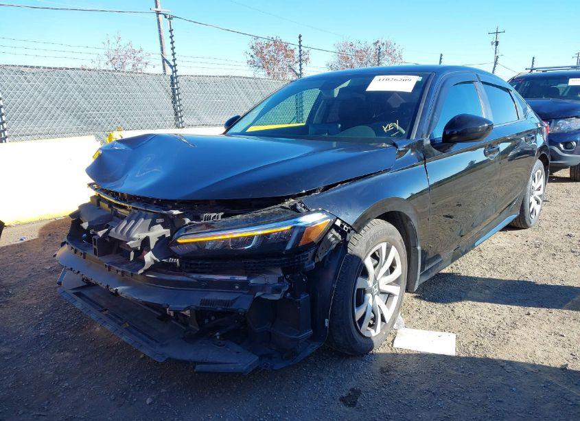 Photo 2 of 2022 Honda Civic LX (VIN 2HGFE2F23NH563340)