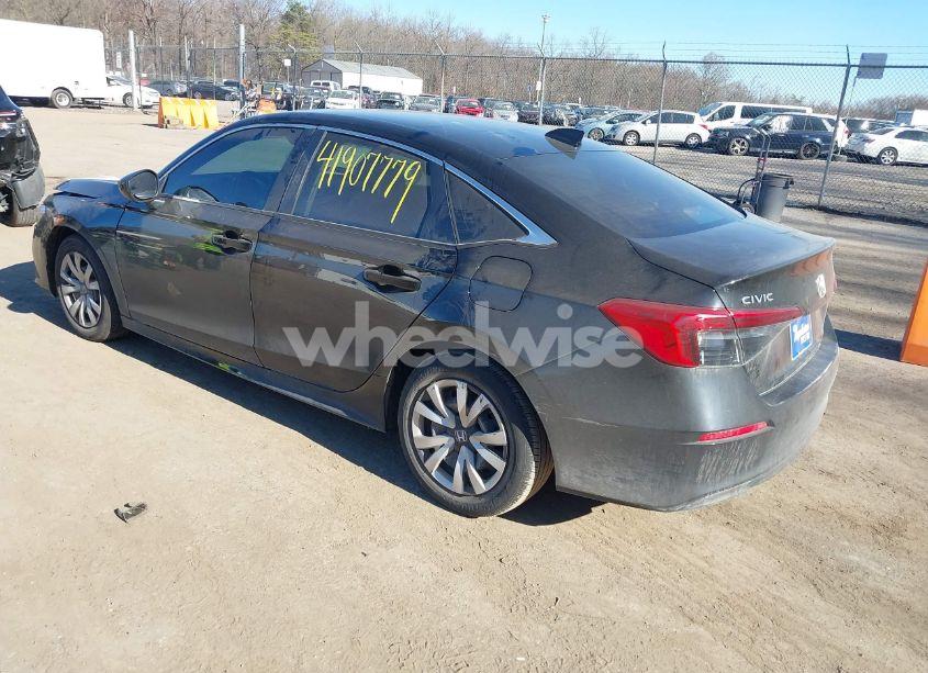 Photo 3 of 2023 Honda Civic LX (VIN 2HGFE2F23PH562045)