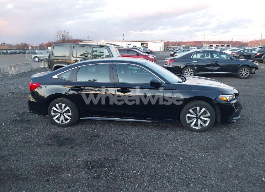 Photo 13 of 2024 Honda Civic LX (VIN 2HGFE2F23RH547550)