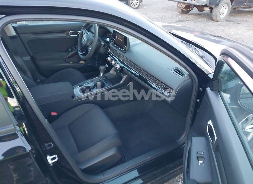 Photo 5 of 2024 Honda Civic LX (VIN 2HGFE2F23RH547550)