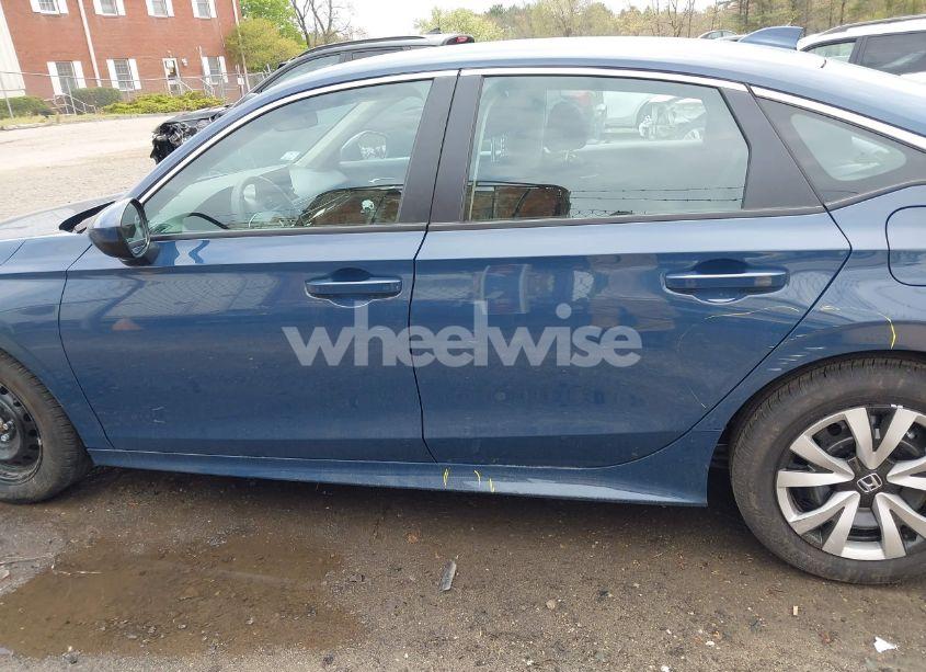 Photo 15 of 2025 Honda Civic LX (VIN 2HGFE2F23SH548056)