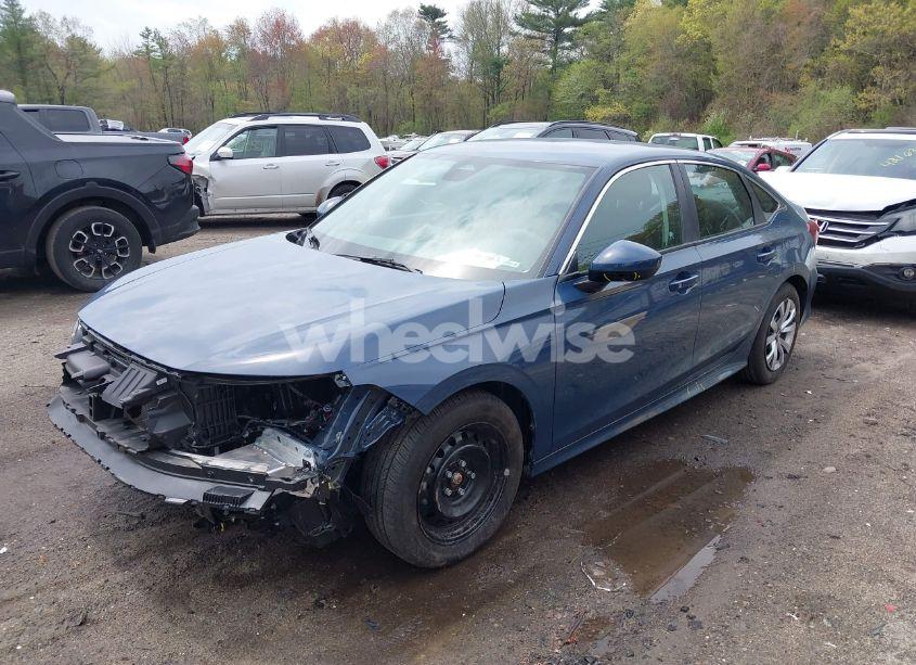 Photo 2 of 2025 Honda Civic LX (VIN 2HGFE2F23SH548056)