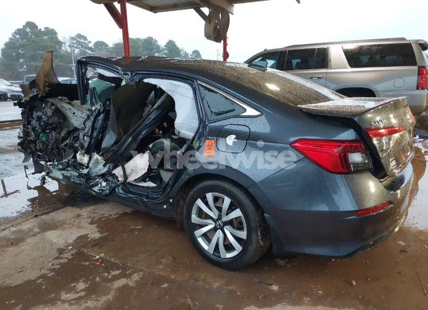 Photo 3 of 2022 Honda Civic LX (VIN 2HGFE2F24NH511165)